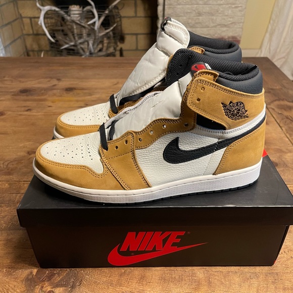 Air Jordan 1 Retro High OG “Rookie of the Year”Brand New in Box size 12 - Picture 1 of 10